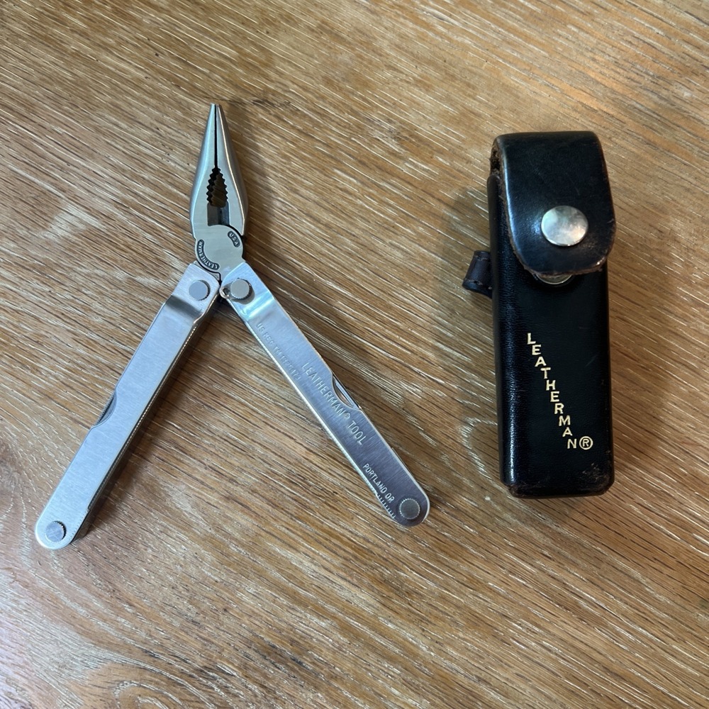 Vintage Leatherman PST Multi-Tool Portland OR 0695 Leather Case USA